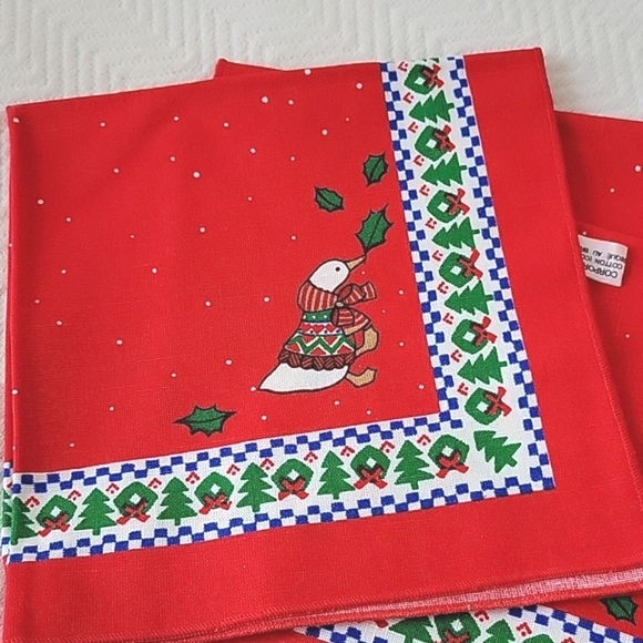 Christmas Ducks Linen Napkins -Set of 6 - Picture 4 of 7